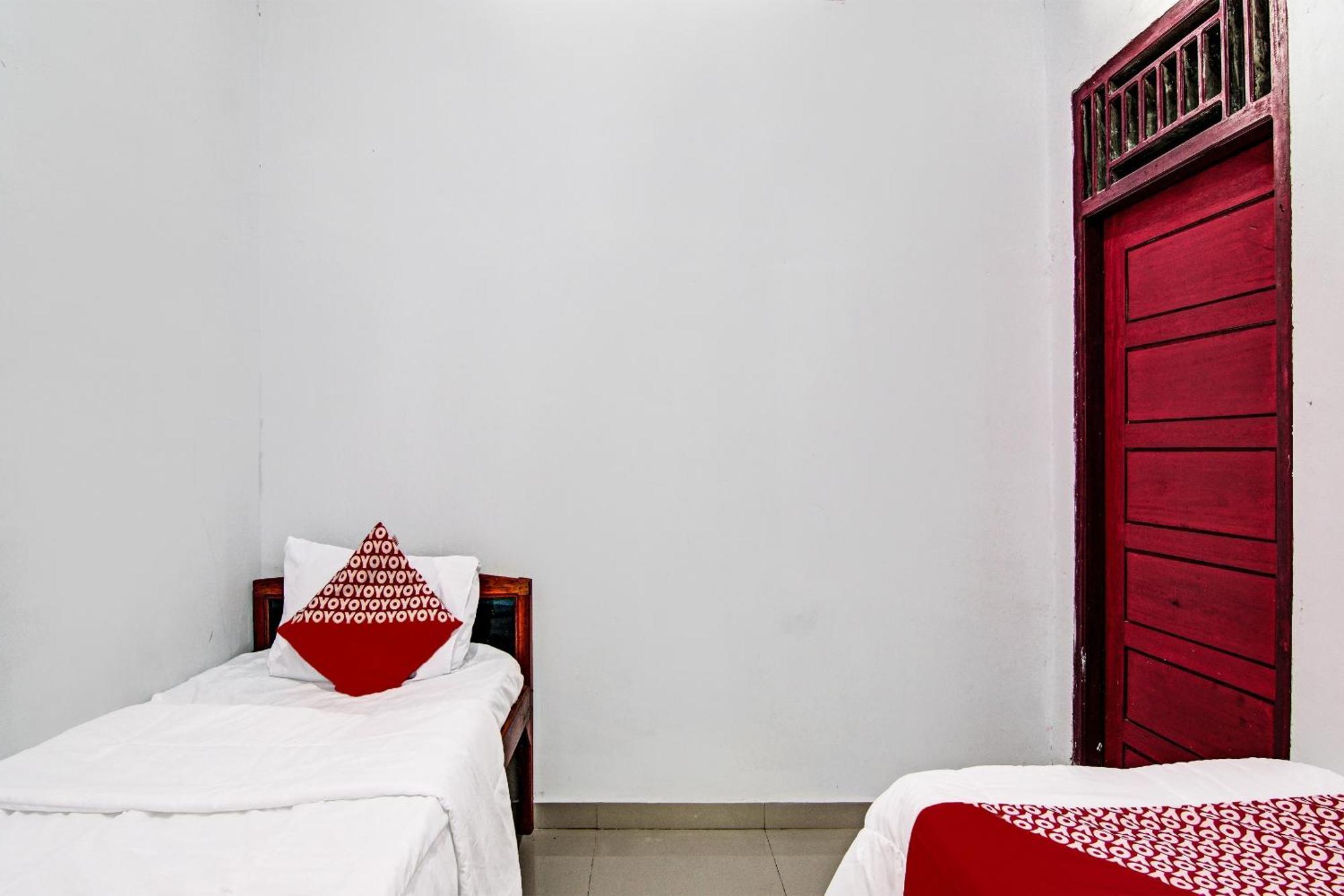 Oyo 92330 Hotel Rindu Sempadan Near Taman Wisata Rindu Sempadan Pekanbaru Exterior foto